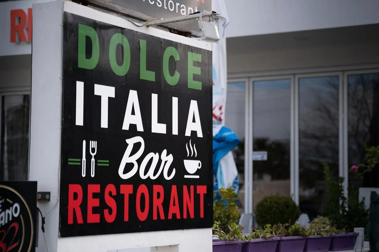 Apartmanhotel Dolce Italia Residence Radhima Albánia