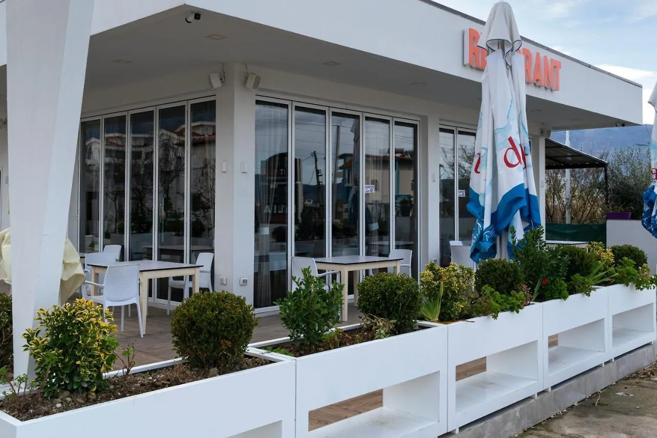 Dolce Italia Residence Radhime Aparthotel