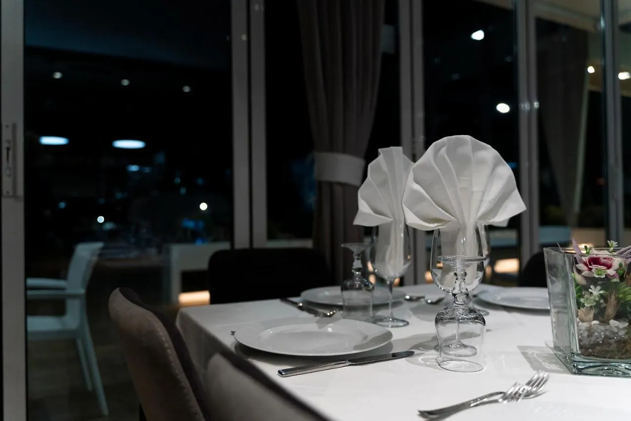 Dolce Italia Residence Radhimë 0*,  Albánie
